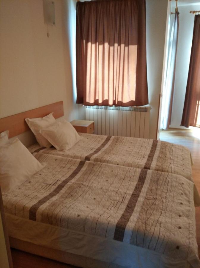 Apart Hotel Flora Residence - Clover Building Flat 09 Borovets Bagian luar foto