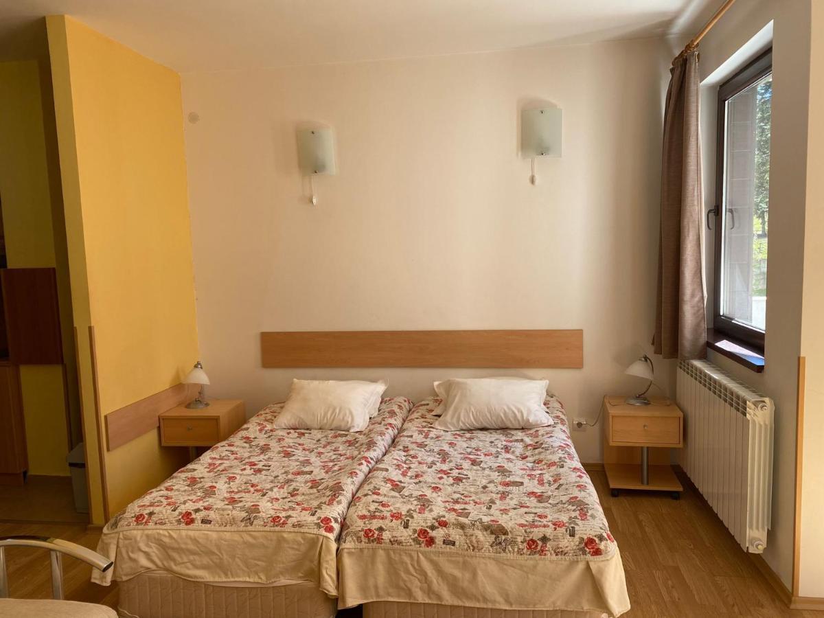 Apart Hotel Flora Residence - Clover Building Flat 09 Borovets Bagian luar foto