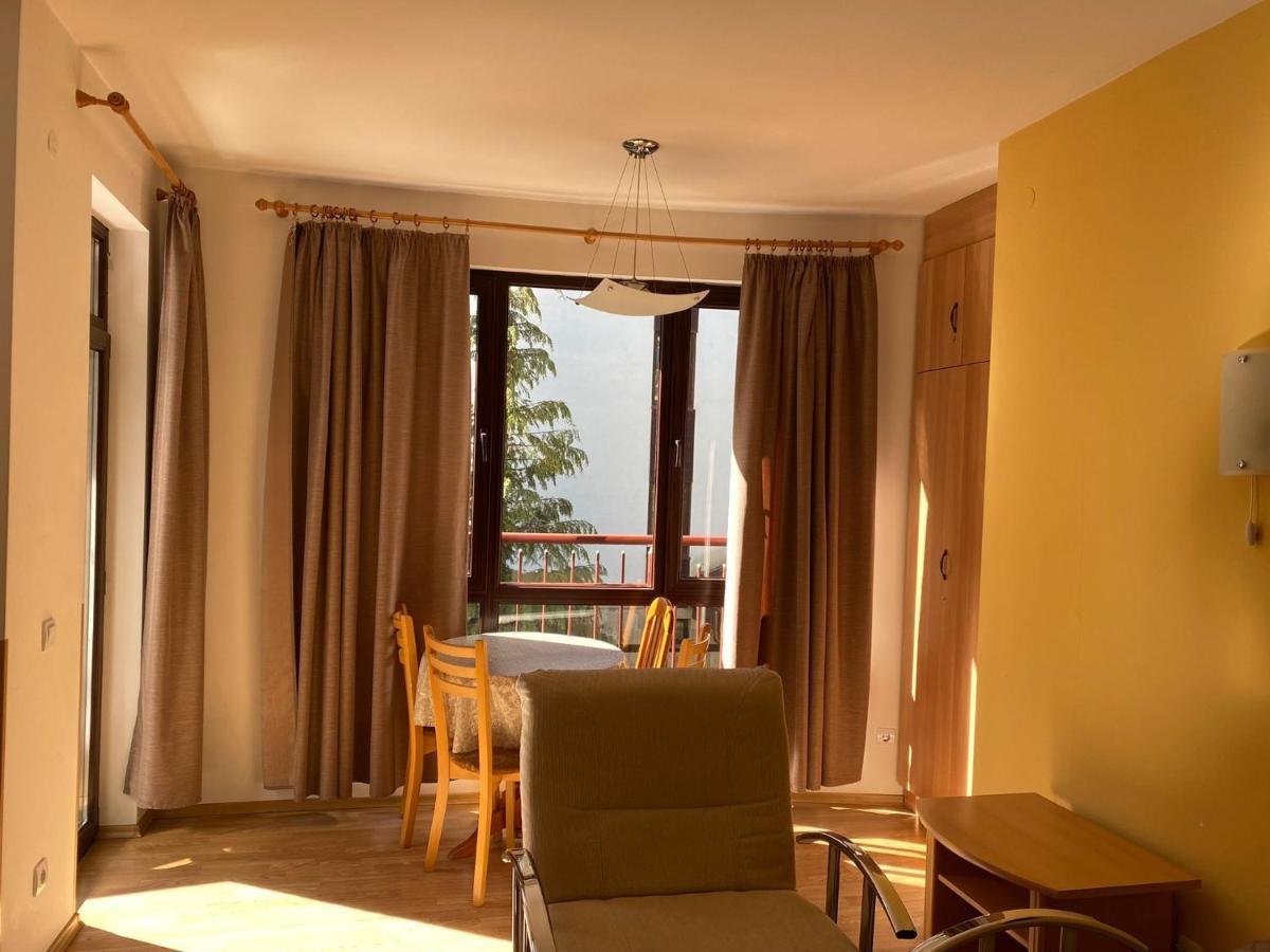 Apart Hotel Flora Residence - Clover Building Flat 09 Borovets Bagian luar foto